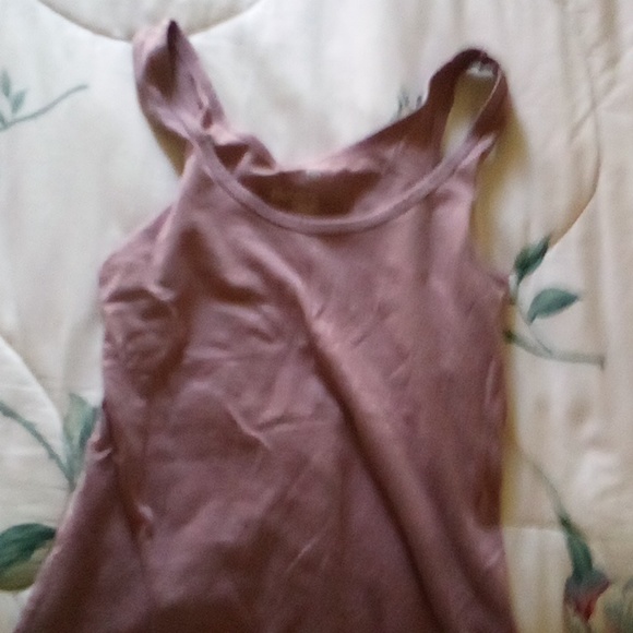 Tank - Picture 2 of 2